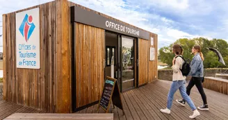 mauges-sur-loire-osez-mauges-office-de-tourisme-montjean-sur-loire-accueil mauges-sur-loire-osez-mauges-office-de-tourisme-montjean-sur-loire-accueil