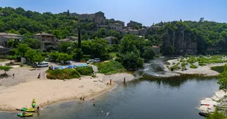 Balazuc : Village de caractère