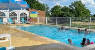 Aire d'accueil et de services au Camping des Papillons