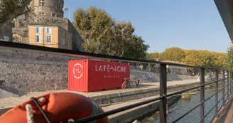 Bed and Bicycle - La Péniche