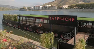 Bed and Bicycle - La Péniche