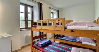 Gîte d'étape communal : L'abri Gîte d'étape communal : L'abri