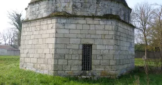 Domaine de la Cailletière et son pigeonnier Domaine de la Cailletière et son pigeonnier