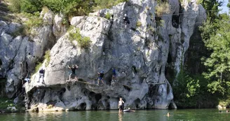 Le Bois des Jeux Adventure Camp Le Bois des Jeux Adventure Camp