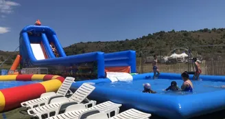 Parc aquatique et jeux gonflables "Family Kids"