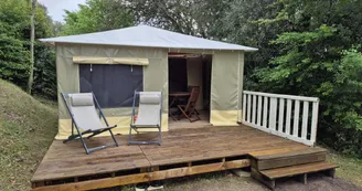Camping insolite au Domaine de Bernezac Camping insolite au Domaine de Bernezac