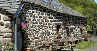 La Ferme de Médille - Gîte d'étape La Ferme de Médille - Gîte d'étape