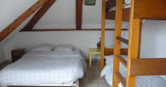 Gîte d'étape Le Rousset du Lac Gîte d'étape Le Rousset du Lac