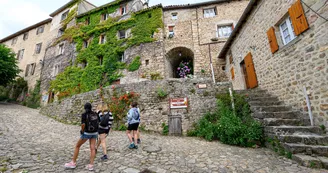 Chalencon : village de caractère Chalencon : village de caractère