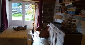 Location Le travers - Mme Aurand Isabelle
