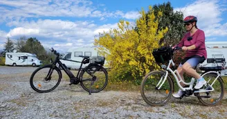 Aire de camping-car la Ferme Théâtre à Lablachère