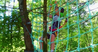 Parcours accrobranche - Base de loisirs le Mas de l'Ayre