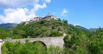 Antraïgues : village de caractère Antraïgues : village de caractère