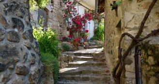 Antraïgues : village de caractère Antraïgues : village de caractère