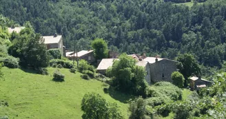 Le Hameau de Burg - gîte La Colline