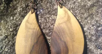 Bijoux en bois - Chloé Heintz Bijoux en bois - Chloé Heintz