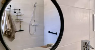 Villa Le Bélieu, gîte 4 * accessible PMR, climatisation /grande piscine privée, 4-5 personnes SUD Ardèche