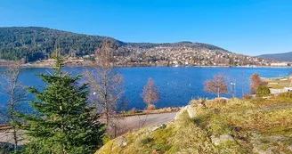 La roche du lac