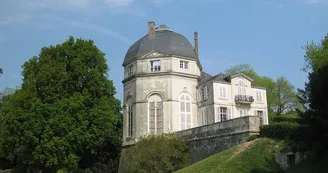 Château Chateauneuf-sur-Loire Château Chateauneuf-sur-Loire