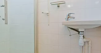 11 sanitaire gîte d'étape et de groupe de la métairie Saché 11 sanitaire gîte d'étape et de groupe de la métairie Saché