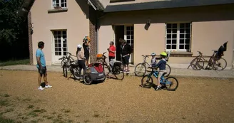 Groupe-à-vélo-Domaine-de-Boisvinet-au-Plessis-Dorin Groupe-à-vélo-Domaine-de-Boisvinet-au-Plessis-Dorin
