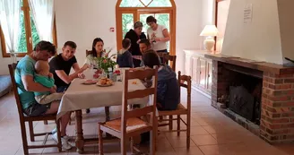 Repas-de-famille-au-Domaine-de-Boisvinet-au-Plessis-Dorin Repas-de-famille-au-Domaine-de-Boisvinet-au-Plessis-Dorin