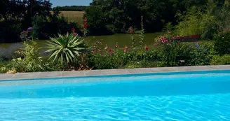 Domaine du Pont Salmois_1 Domaine du Pont Salmois_1