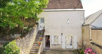 La Maison de Charlemagne_1 La Maison de Charlemagne_1