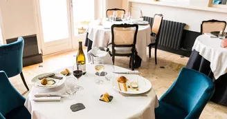 Le Cheval Blanc - Hôtel restaurant à Bléré