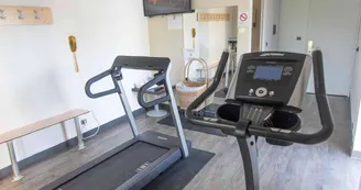 Salle fitness Hôtel Ibis Styles Chinon Salle fitness Hôtel Ibis Styles Chinon