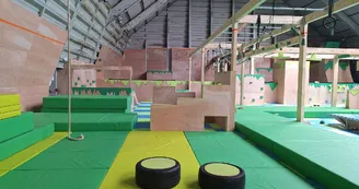 Urban Corp Salle 3 OTILAS 25
