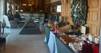 Arc-Hôtel buffet petit déjeuner Arc-Hôtel buffet petit déjeuner