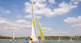 VOILE AU LAC DE SAINT CYR VOILE AU LAC DE SAINT CYR