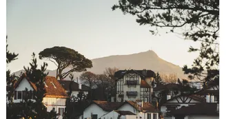 montagnettes_hotel_parcvictoria_saint-jean-de-luz_chambre_01_cande_2025_0092_TS_1440x900 montagnettes_hotel_parcvictoria_saint-jean-de-luz_chambre_01_cande_2025_0092_TS_1440x900
