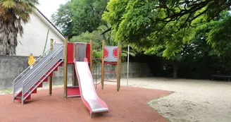 Aire de jeux Ader 01 - Pau Pyrénées Tourisme Aire de jeux Ader 01 - Pau Pyrénées Tourisme