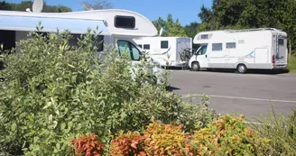 Aire de camping car Verdure