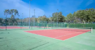 residence-les-villas-du-lac-soustons-appartement-tennis_1