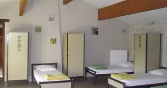 Un dortoir Un dortoir