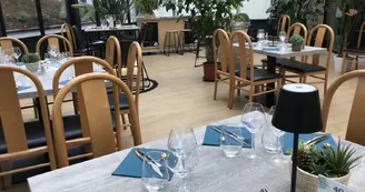 Table Verrière - Restaurant Le Jules Table Verrière - Restaurant Le Jules