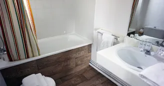 hotel-atlantide-bisca-bain hotel-atlantide-bisca-bain