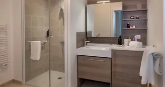 Résidence-DOMITYS-Brive-salle-de-bain Résidence-DOMITYS-Brive-salle-de-bain