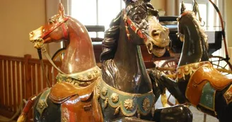 Musée Calèches Bourg cheval 800x600 Musée Calèches Bourg cheval 800x600