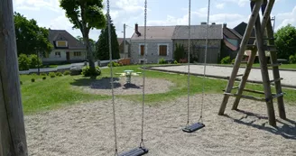 Aire de jeux et de pique-nique de Rougnat