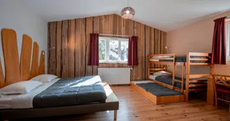 Hôtel Insolite Domaine de Dienné - chambre 5 personnes