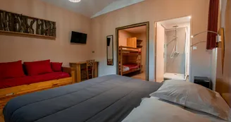 Hôtel Insolite Domaine de Dienné - chambre 6 personnes