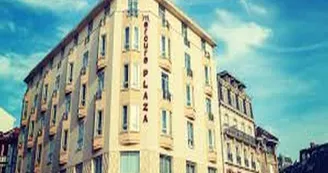 Hôtel Mercure Plaza - Biarritz - Façade. Hôtel Mercure Plaza - Biarritz - Façade.