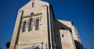 Église Saint-Pierre de La Sauve