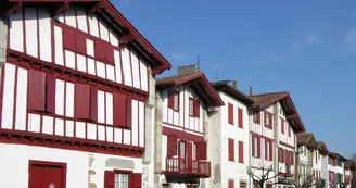 AINHOA KARRIKA HAUT FACADE AINHOA KARRIKA HAUT FACADE