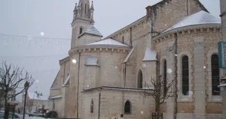 Eglise NEUVIC Eglise NEUVIC