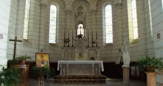 Eglise NEUVIC Eglise NEUVIC